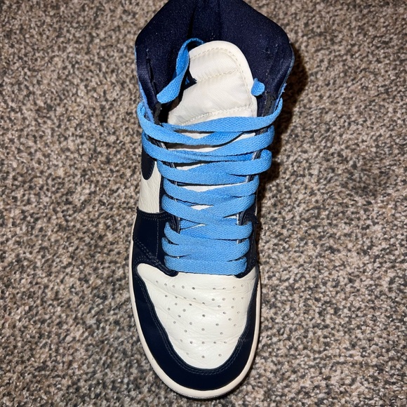 Jordan 1 Retro High OG UNC Obsidian - Youth 4.5 or Womens 6 - Picture 5 of 7